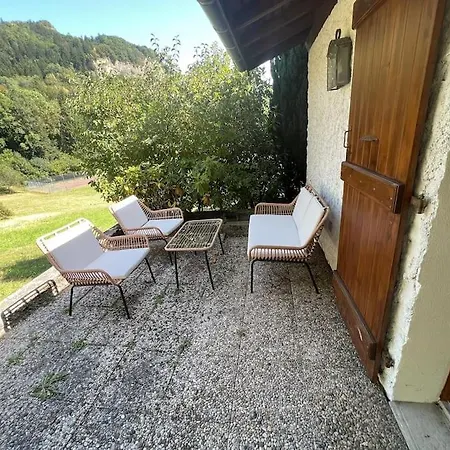 Maisonnette Dans La Vallee Verte *